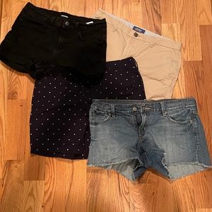 Ladies Old Navy Shorts (4 pairs)